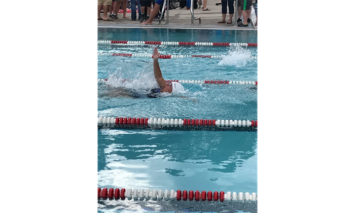 Join Swim Team!